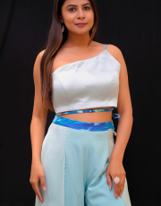 SEA GREEN TOP AND PENT SET DETALING WITH ABSTACT PRINT